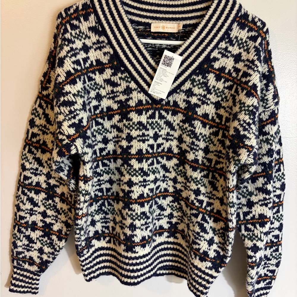 Tory Burch Men's V-Neck Sweater in Navy and Cream